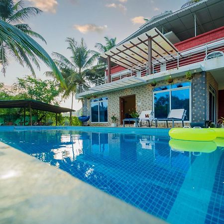 Spicy Mango Villa Elegano - Luxurious Villa Near Nagaon Beach, Alibag エクステリア 写真